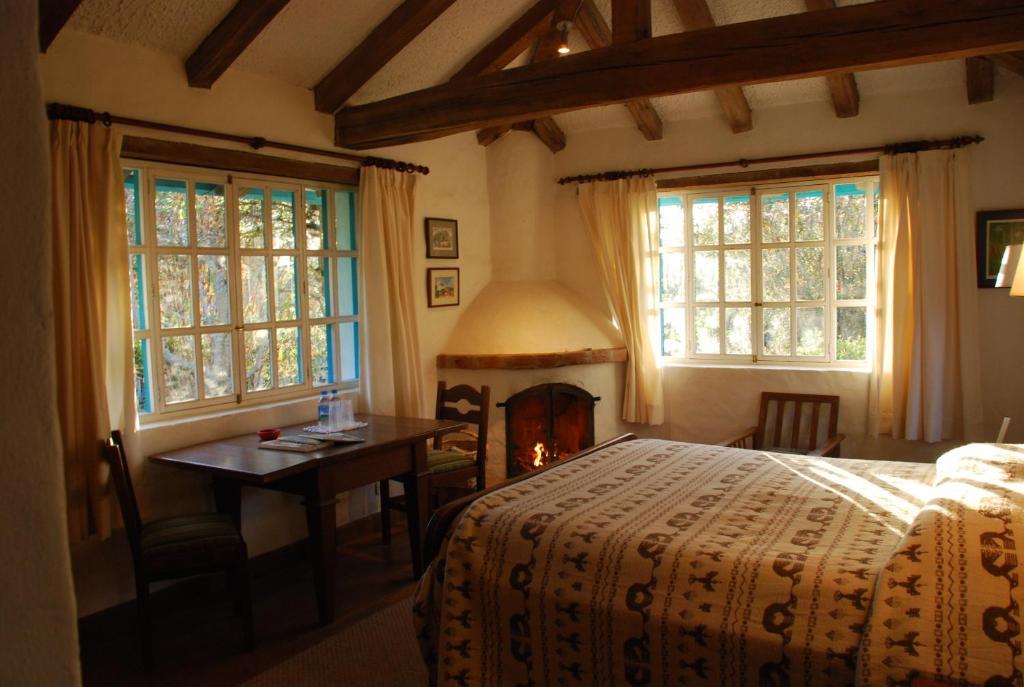 Las Palmeras Inn Otavalo Room photo